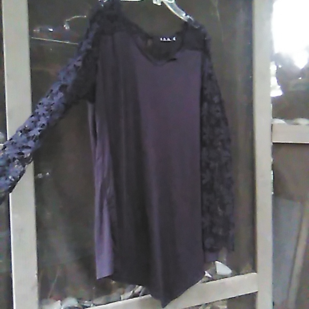 Women's blouse